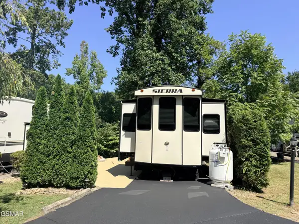 4229 E Parkway #266, Gatlinburg, TN 37738