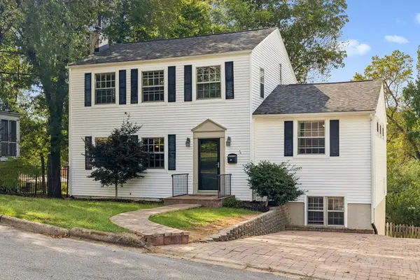 165 E Glenwood Dr, Clarksville, TN 37040