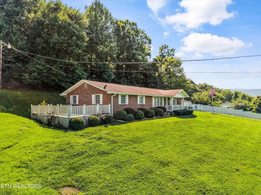 332 Rural Vale Rd, Tellico Plains, TN 37385 - #2