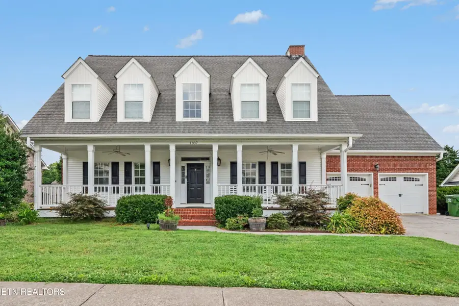 1837 Southcliff Drive, Maryville, TN 37803 - #2
