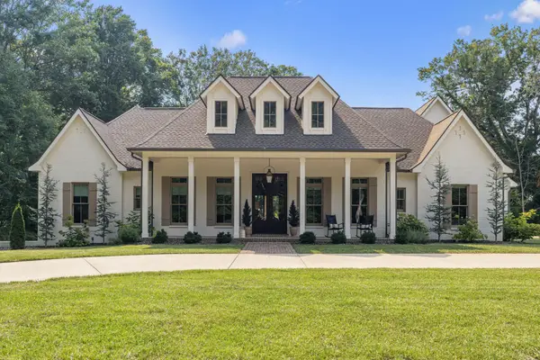 4219 Sadlersville Rd, Adams, TN 37010