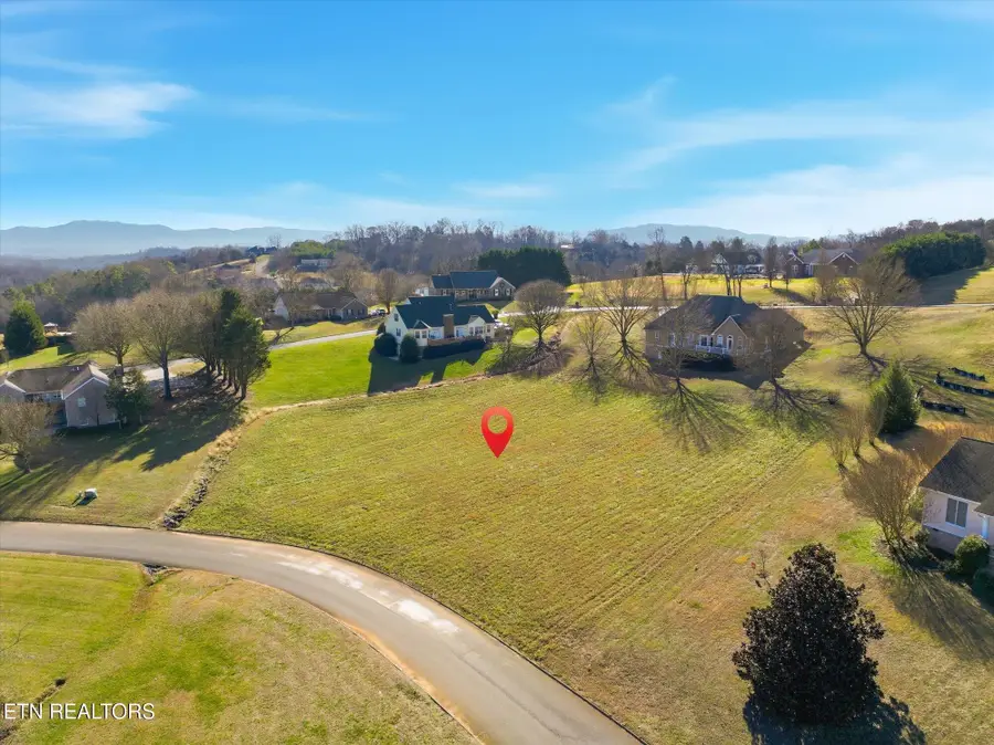 11 Bentwood Drive, Kodak, TN 37764 - #3