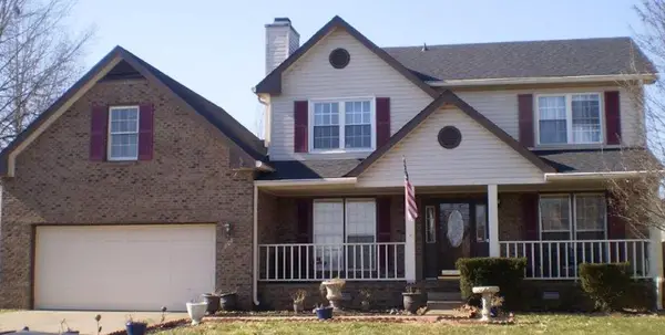 808 Keystone Ct, Clarksville, TN 37042