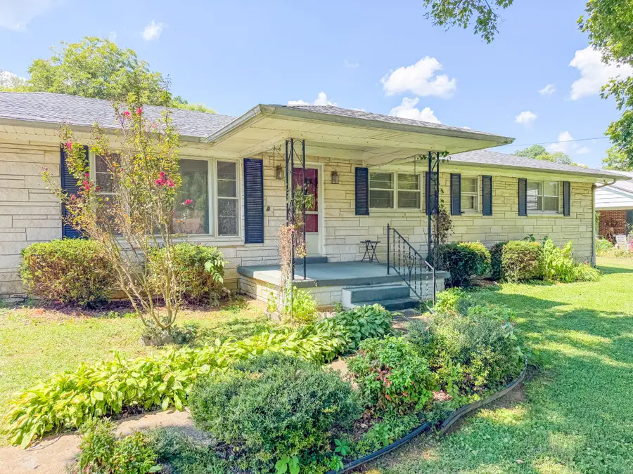 2709 Columbia Hwy, Pulaski, TN 38478 - #2