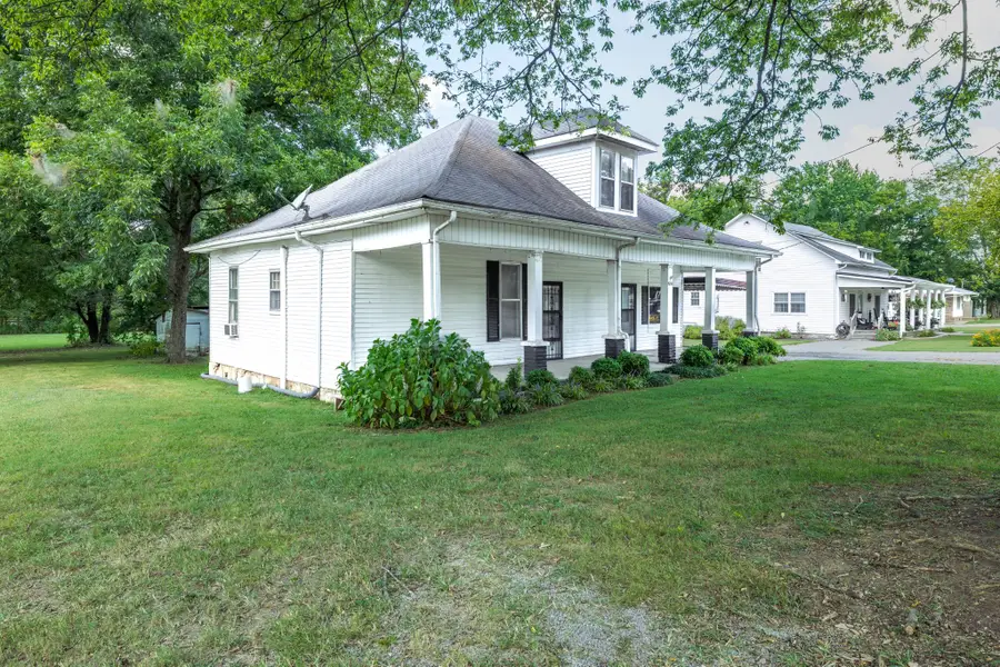 218 Ostella Rd, Cornersville, TN 37047 - #3