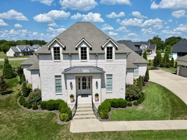 753 Cousins Ct, Bowling Green, KY 42103