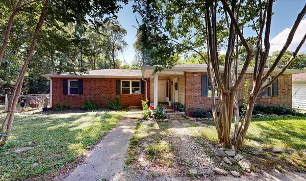 856 Heritage Trl, Hermitage, TN 37076