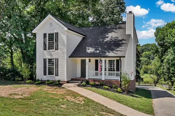 750 W Creek Dr, Clarksville, TN 37040