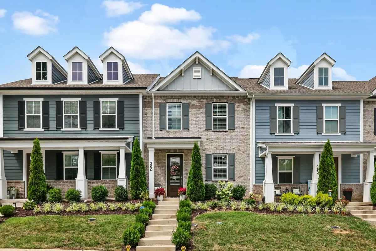 390 Hammock Ln, Spring Hill, TN 37174 - #1