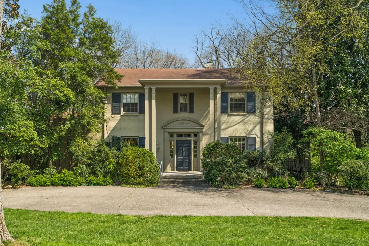 4216 Estes Rd, Nashville, TN 37215 - #1