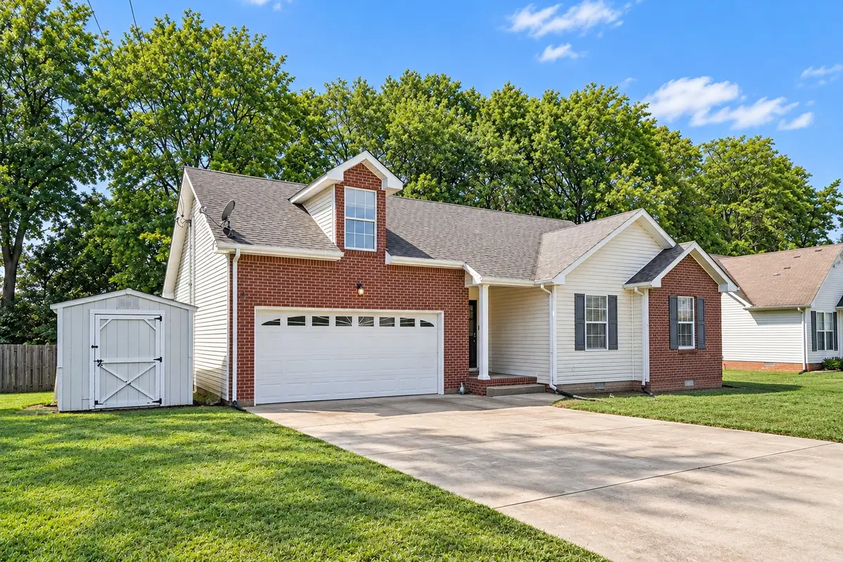 3553 Sandpiper Dr, Clarksville, TN 37042 - #1