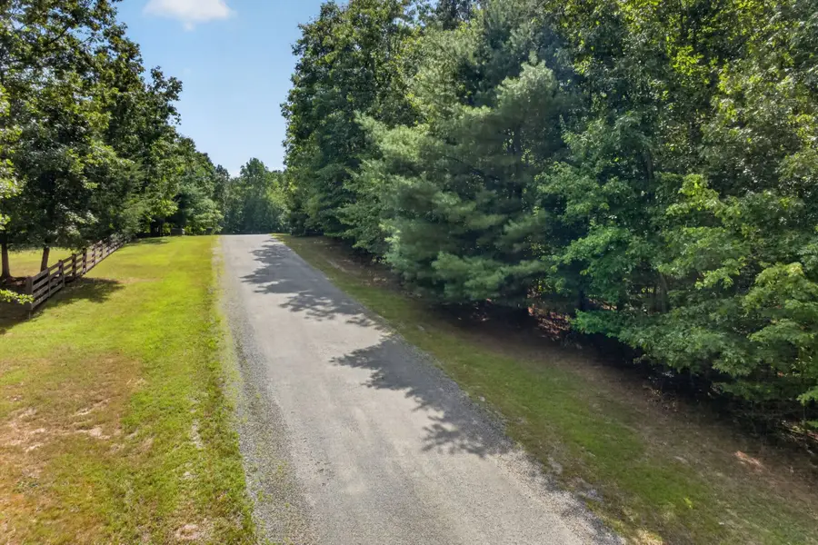 33 Hemlock Ln, Spencer, TN 38585 - #2