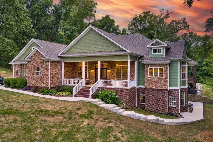 7035 Forest Spring Ln, Ooltewah, TN 37363 - #2