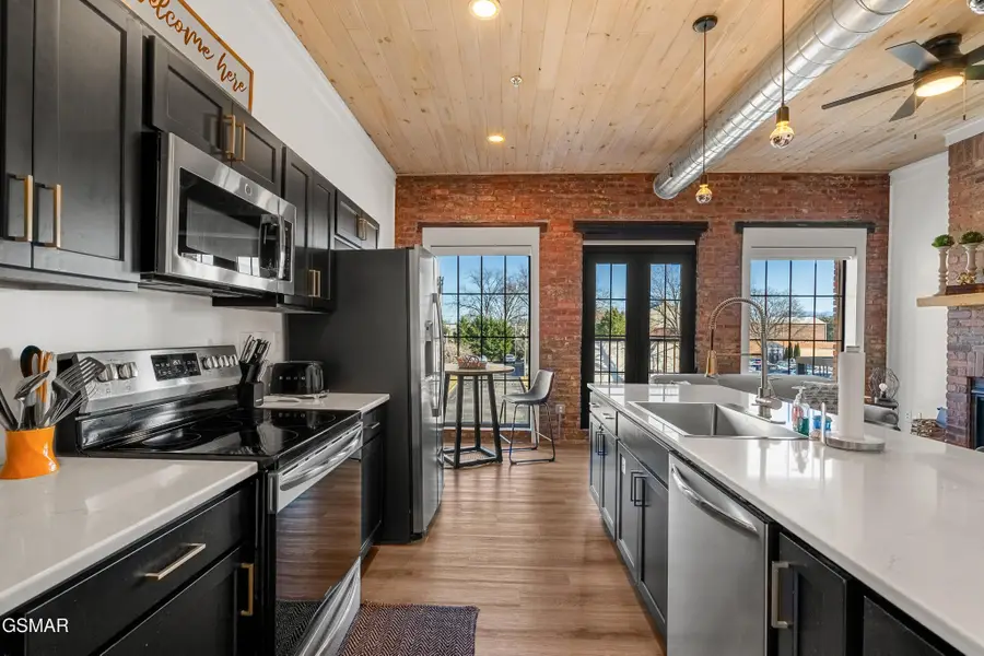 118 Court Avenue #5, Sevierville, TN 37862 - #2