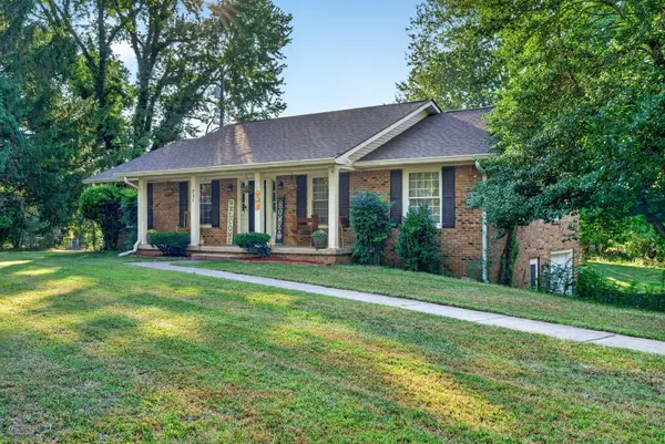 937 Needmore Rd, Clarksville, TN 37040