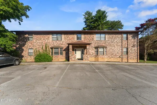810 Highland #604, Knoxville, TN 37912