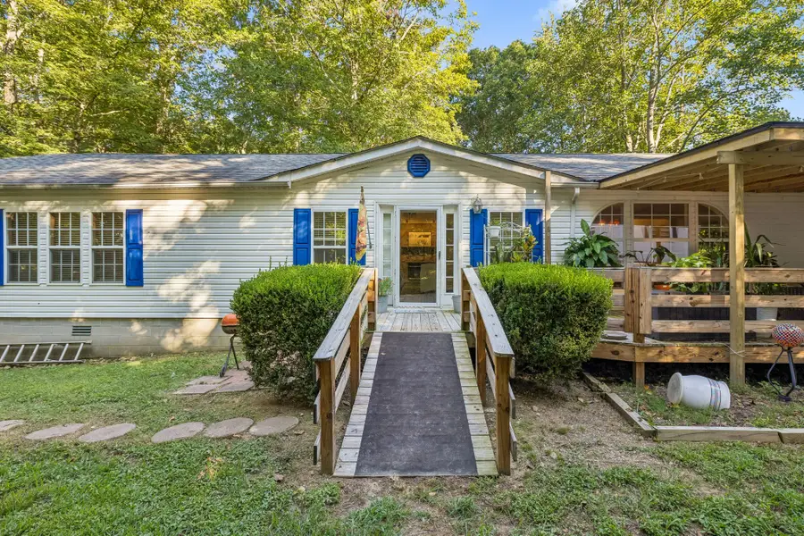 605 Lucas Rd, Dickson, TN 37055 - #2