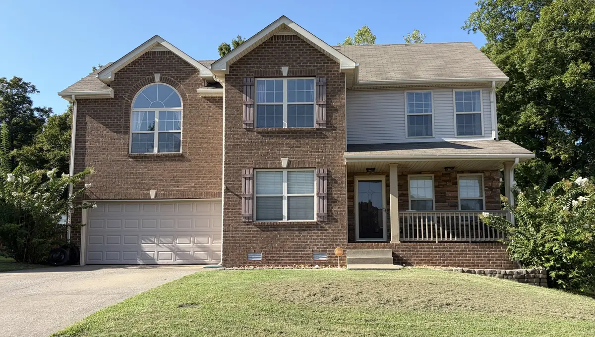 2897 Sharpie Dr, Clarksville, TN 37040 - #1