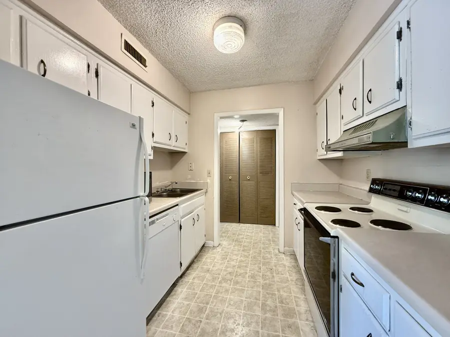 515 Basswood Ave #114, Nashville, TN 37209 - #3