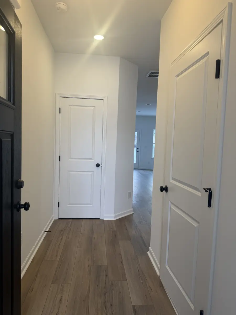 307 Oakfield Lane, Clarksville, TN 37043 - #2