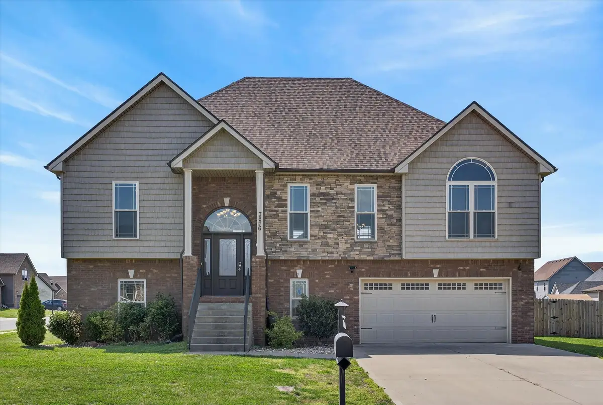 3876 Maliki Dr, Clarksville, TN 37042 - #1