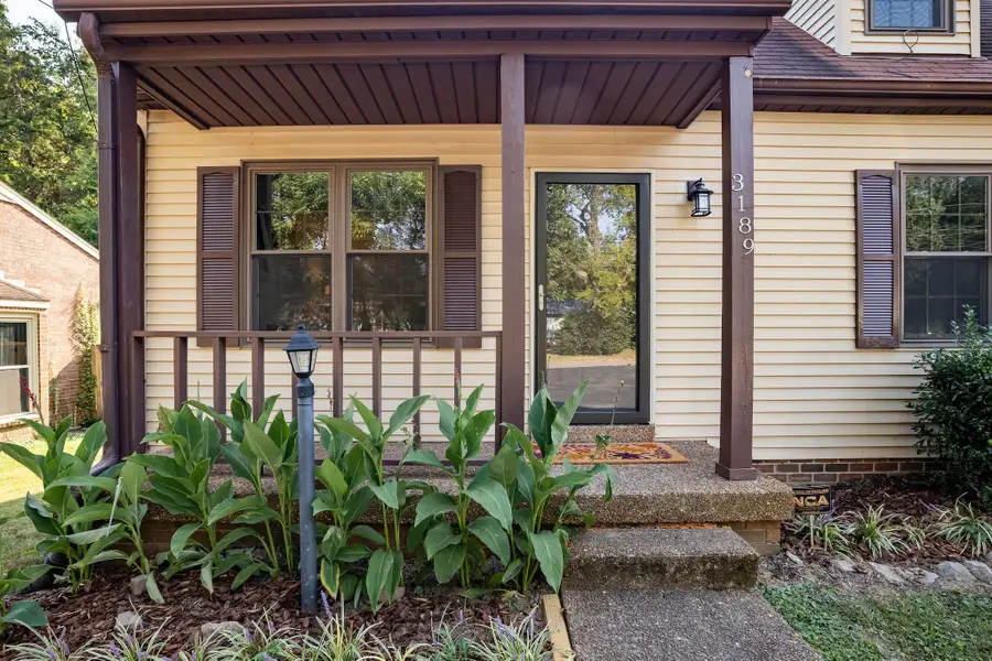 3189 Trails End Ln, Nashville, TN 37214 - #2
