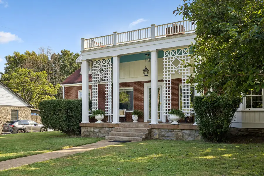 1310 Riverwood Dr, Nashville, TN 37216 - #2