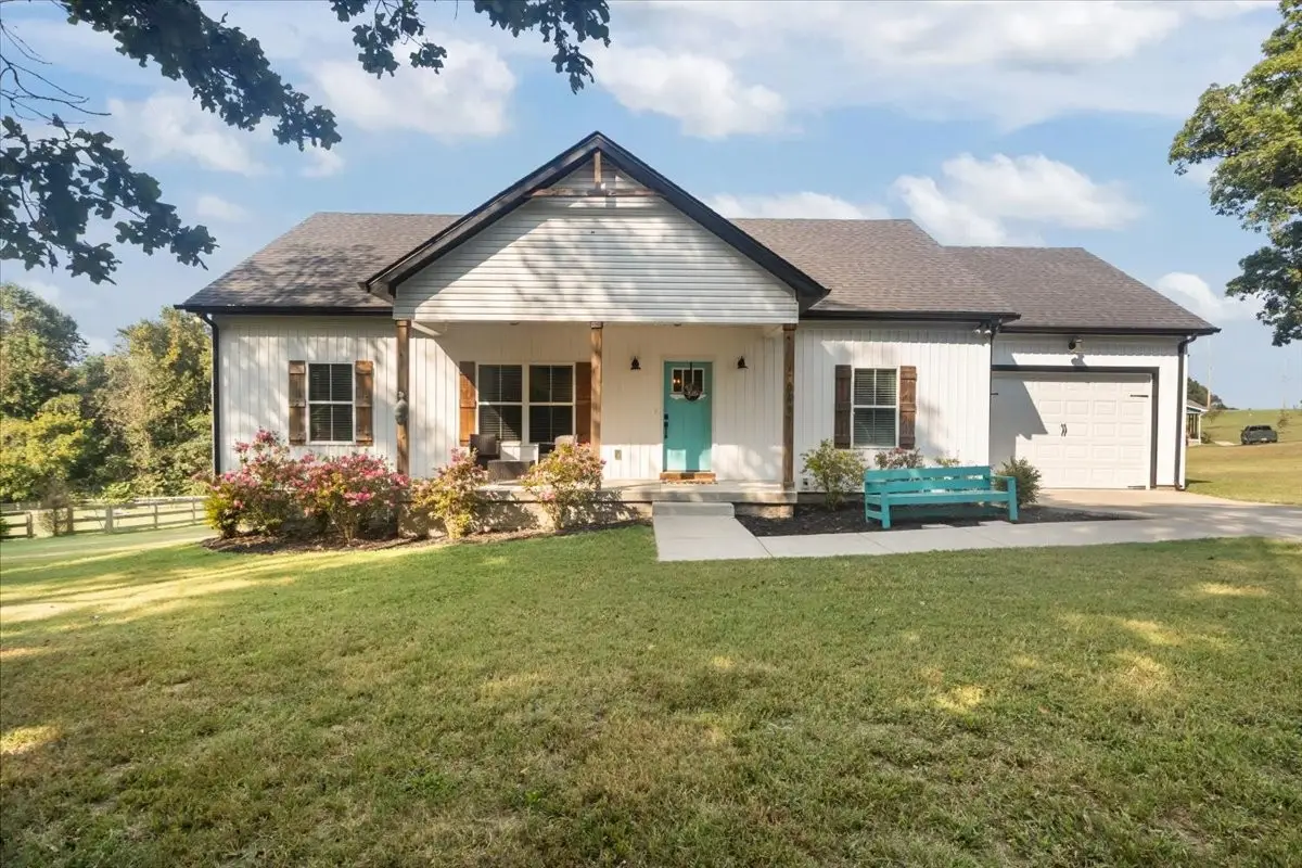 3697 Bowker Rd, Charlotte, TN 37036 - #1