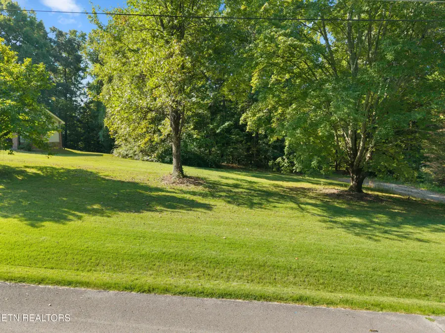 537 Bob White Drive, Loudon, TN 37774 - #2