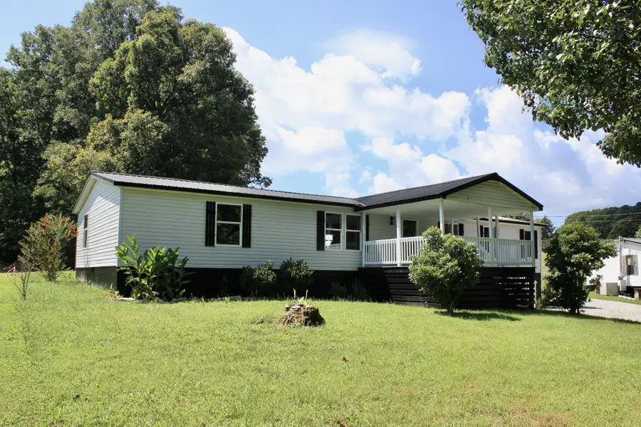 2745 Summerfield Rd, Monteagle, TN 37356 - #2