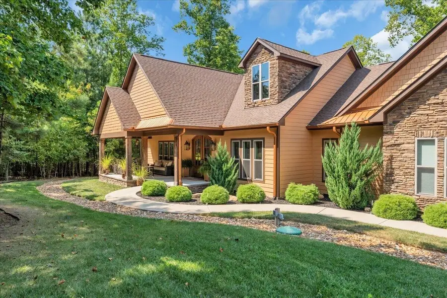 670 Cherokee Path, Jasper, TN 37347 - #2