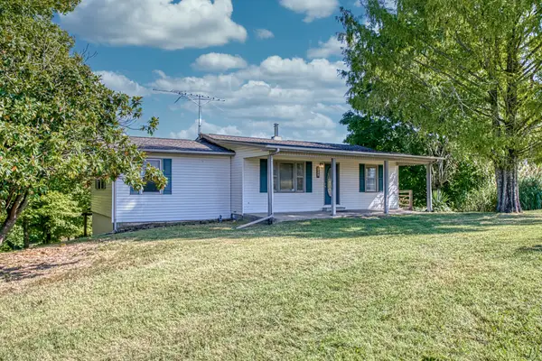 7334 Pleasant Ridge Rd, Sparta, TN 38583
