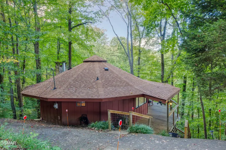 1429 Zurich Road, Gatlinburg, TN 37738 - #2