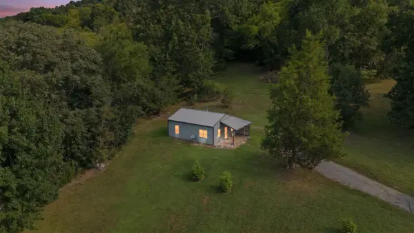 474 Bartlett Hollow Rd, Petersburg, TN 37144