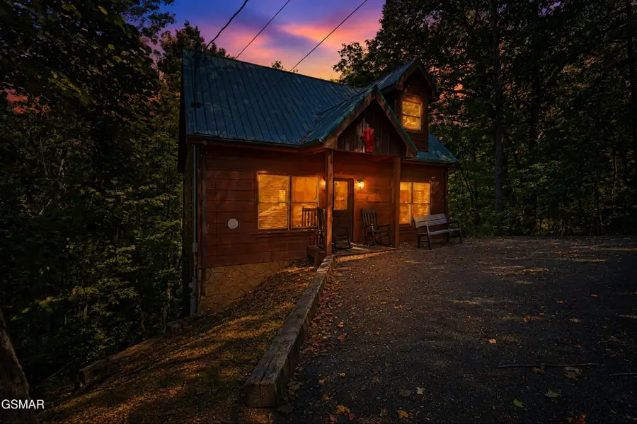 1605 Silver Poplar Lane, Sevierville, TN 37876 - #3