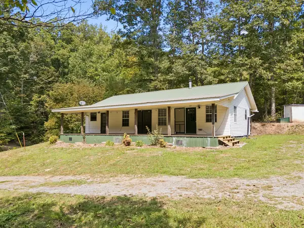 1252 Kelly Rd, Centerville, TN 37033