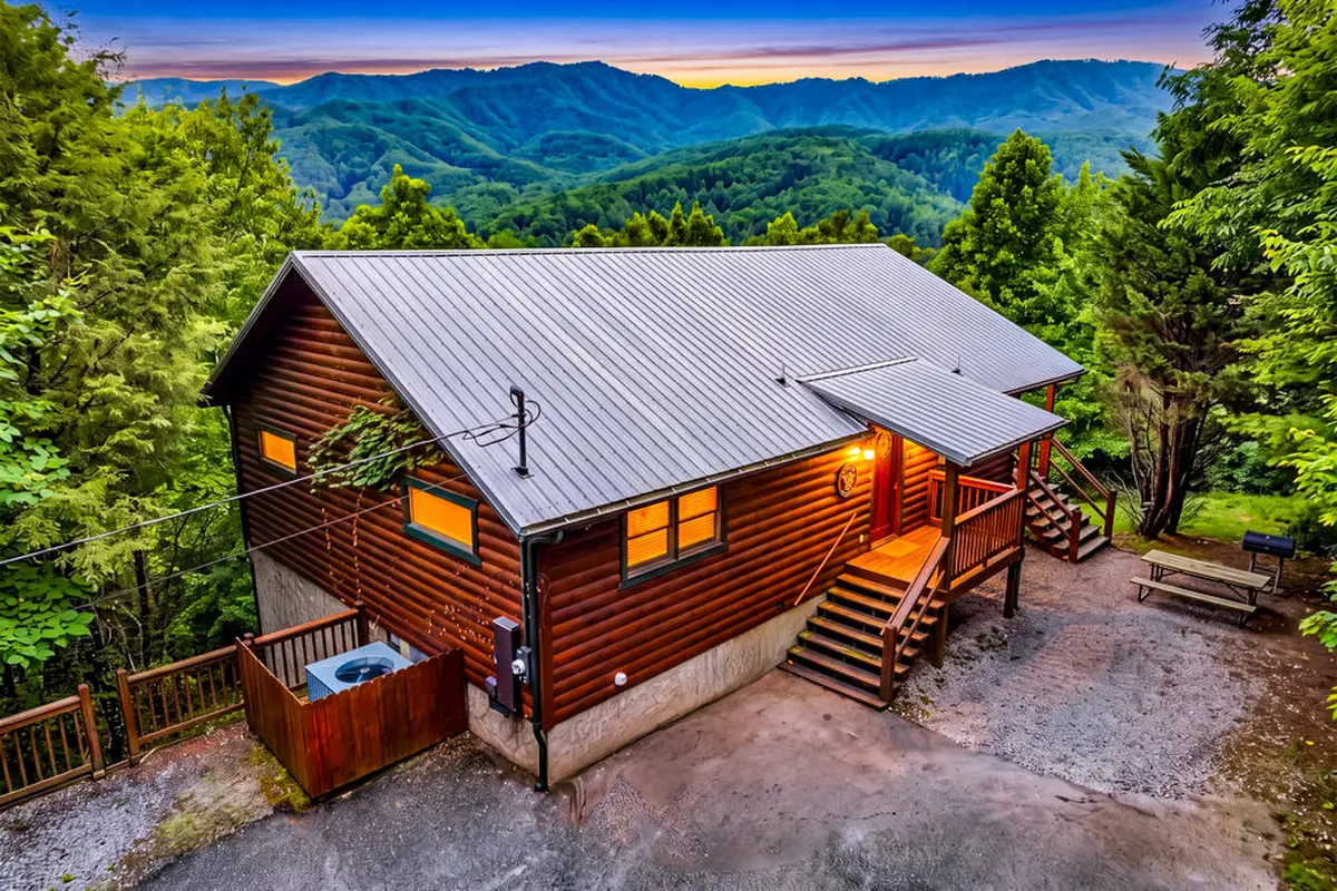 438 Ridgeline Way, Gatlinburg, TN 37738 - #1