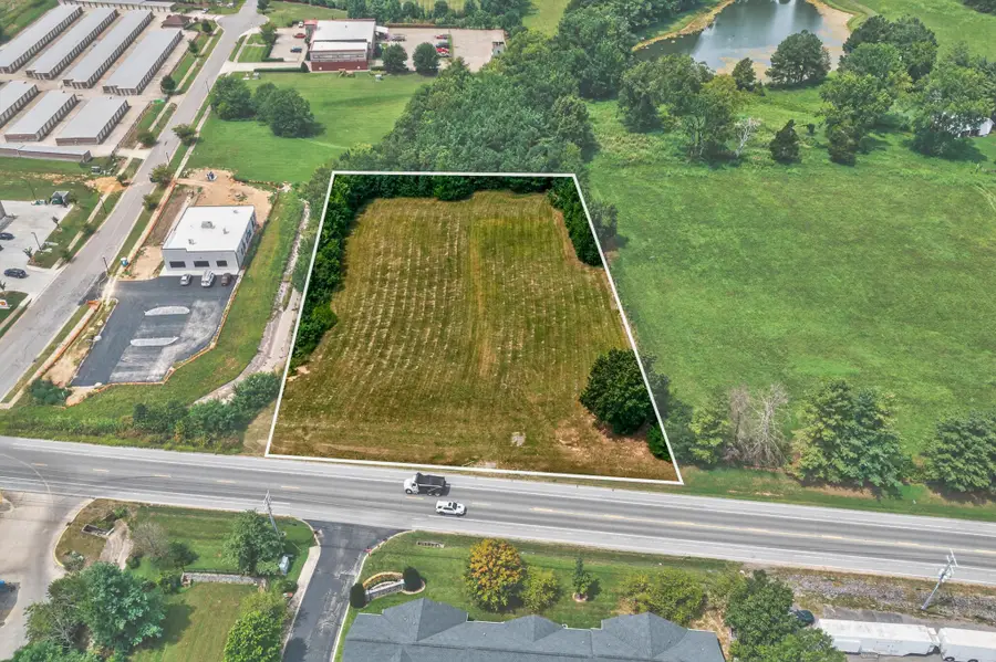 2365 Highway 31 W, White House, TN 37188 - #2