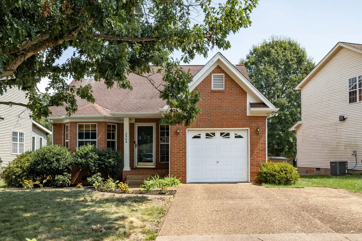 2904 River Bend Dr, Nashville, TN 37214 - #1