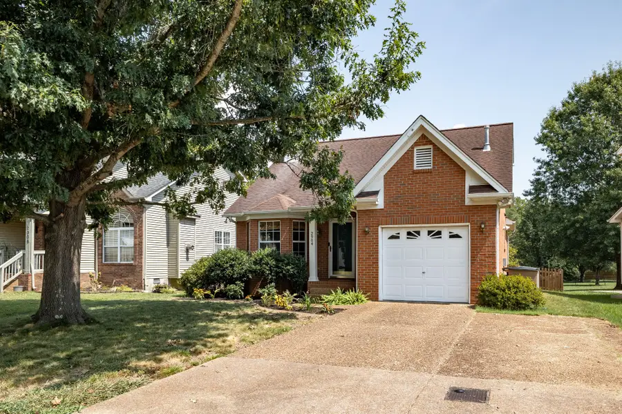 2904 River Bend Dr, Nashville, TN 37214 - #2