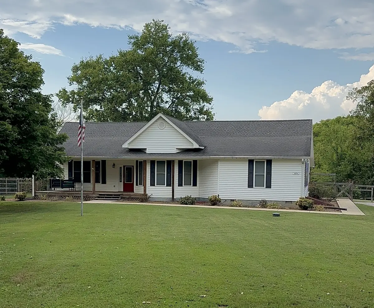 1078 Old Williamsport Pike, Columbia, TN 38401 - #1