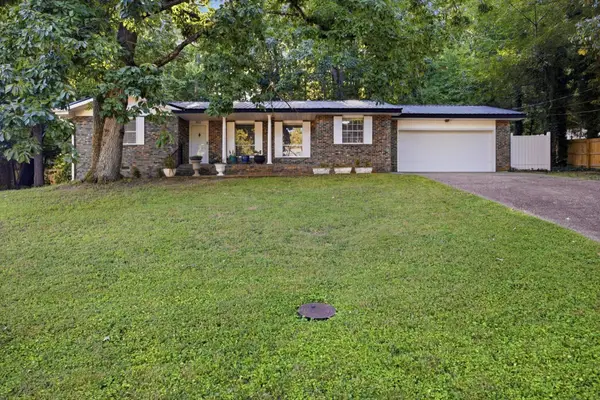 2500 Shenandoah Drive, Chattanooga, TN 37421
