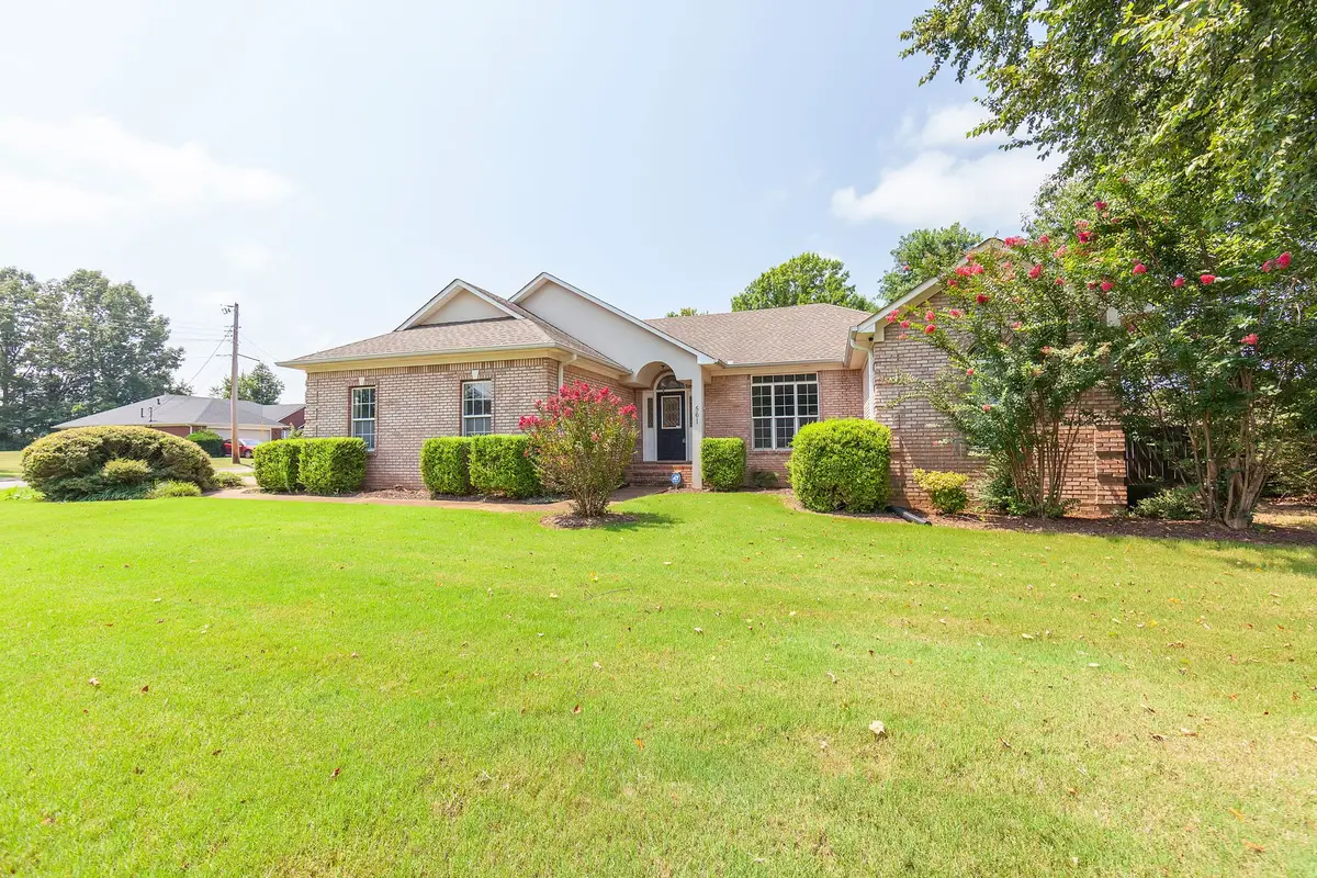561 Gettysburg Dr, Jackson, TN 38305 - #1