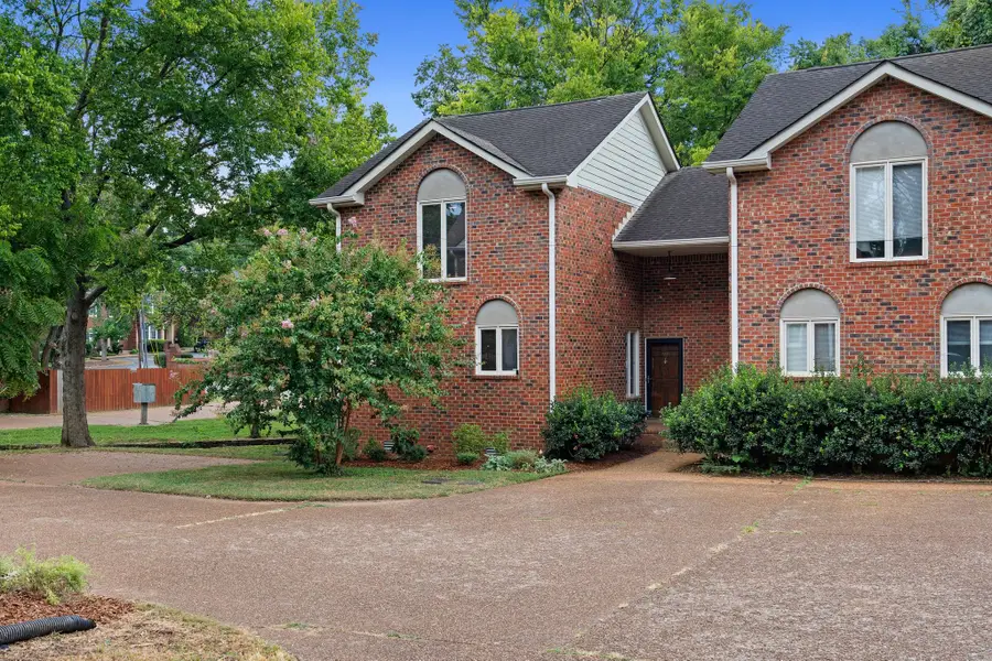 2834 Westwood Ave, Nashville, TN 37212 - #2