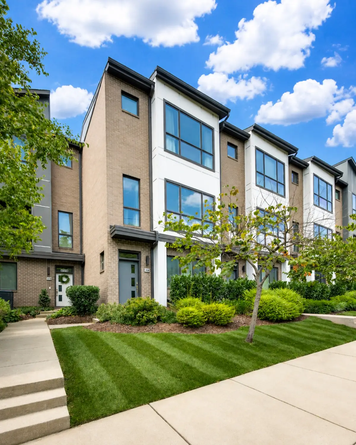 709 Bradford Ave, Nashville, TN 37204 - #1