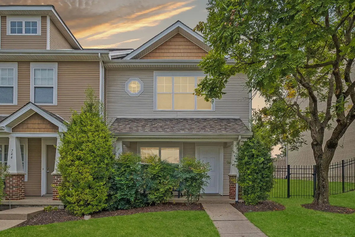 742 Vernon Ave, Nashville, TN 37209 - #1