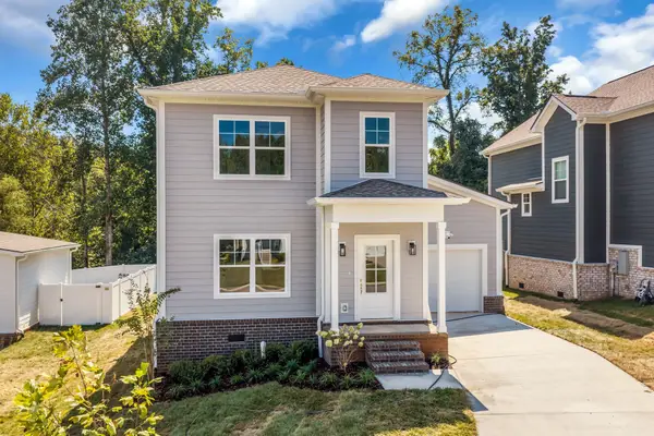 1026 Sycamore Ridge E, Burns, TN 37029