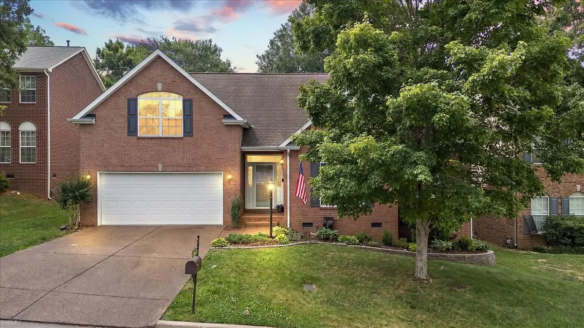 704 Sherbrooke Ct, Nashville, TN 37211 - #1