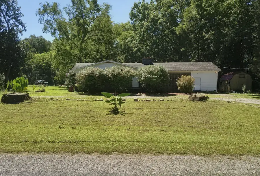 4880 Hills Creek Rd, McMinnville, TN 37110 - #3