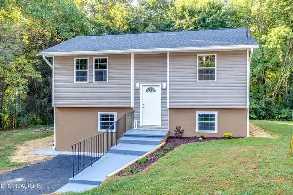 3300 Kendallmac Lane, Knoxville, TN 37931